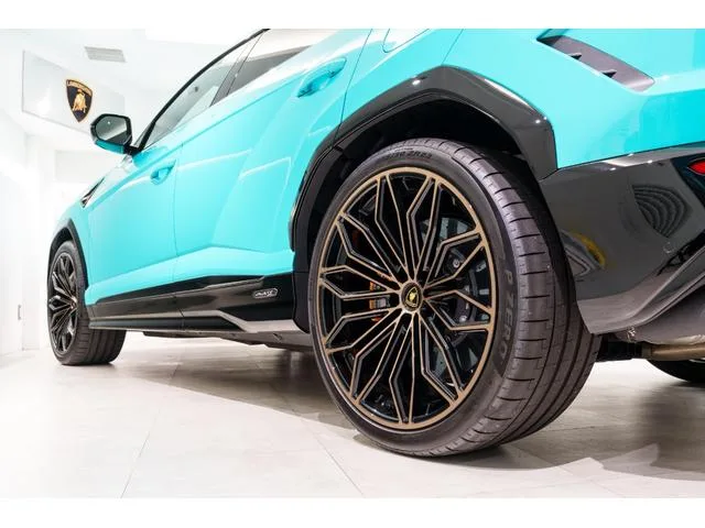 Lamborghini URUS SE 2025 — миниатюра 4