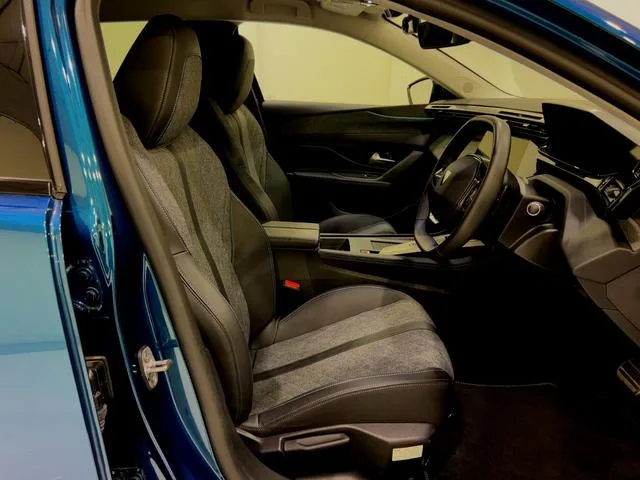 Peugeot 408 ALLURE 2024 — миниатюра 3