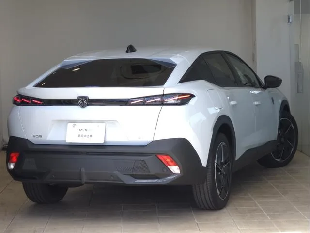 Peugeot 408 GT HYBRID 2026 — миниатюра 2