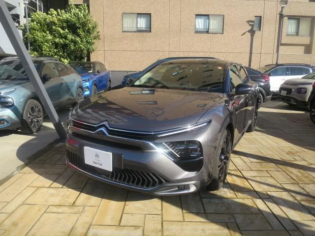 Citroen C5 X 2024 — фото 1, купить с доставкой в Москву