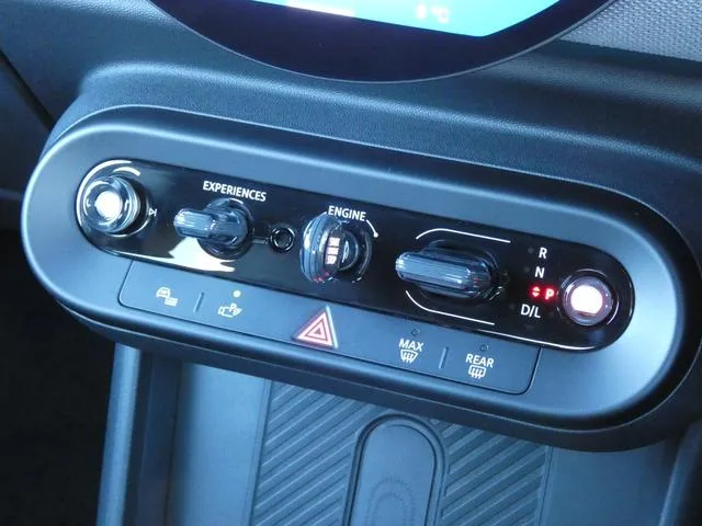 MINI MINI COOPER S FAVOURED TRIM 2025 — миниатюра 5