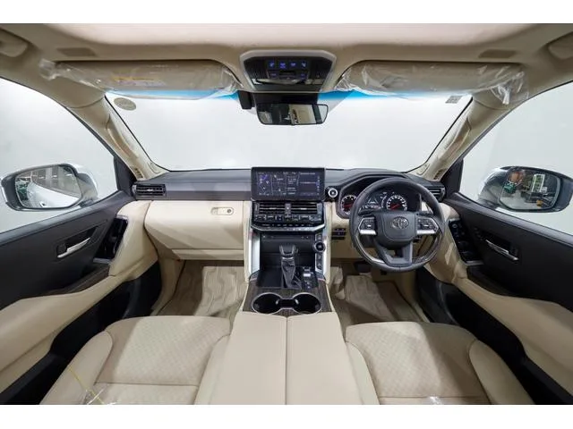 Toyota LAND CRUISER ZX 2023 — миниатюра 5