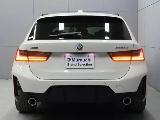 BMW 3 Series 320D X DRIVE TOURING M-SPORT 2023 — миниатюра 3