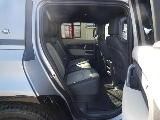 Land Rover DEFENDER 110 EASTNOR EDITION 2023 — миниатюра 5