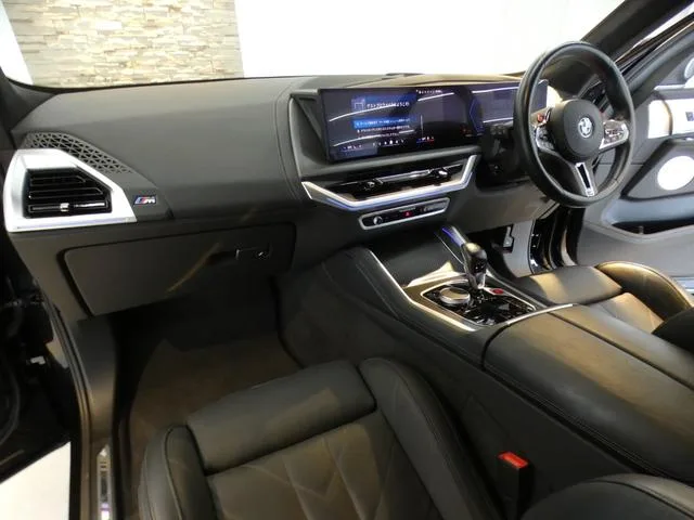 BMW XM BASE GRADE 2024 — миниатюра 3