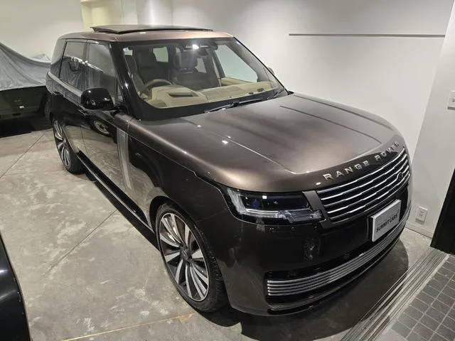 Land Rover Range Rover SV P615 STANDARD WHEELBASE 2025 — миниатюра 3