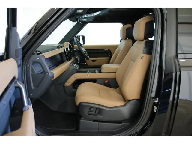 Land Rover Defender 90X-DYNAMIC HSE D350 2025 — миниатюра 5