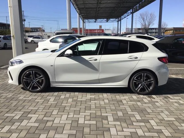 BMW 1 Series 118I M SPORT 2022 — миниатюра 2