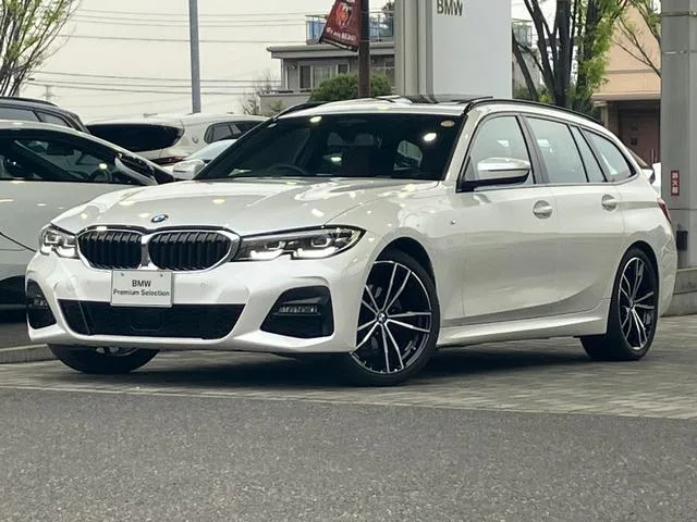 BMW 3 SERIES 320i TOURING M-SPORT HI-LINE PACKAGE 2022 — фото 1, купить с доставкой в Москву