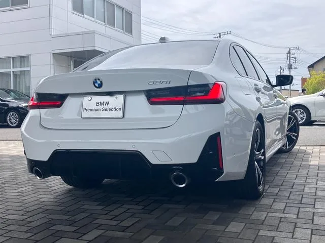 BMW 3 Series 320i M-SPORT 2024 — миниатюра 2