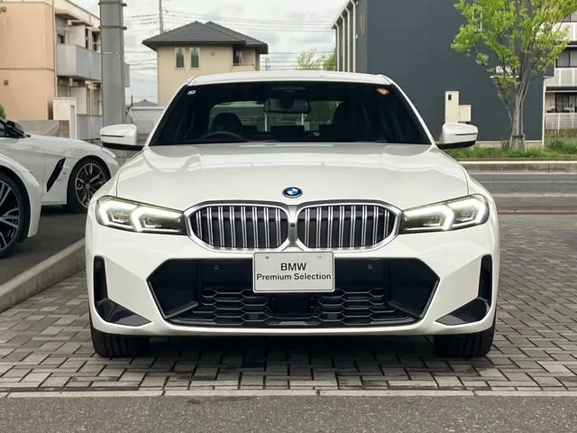 BMW 3 SERIES 330E M-SPORT 2025 — миниатюра 3