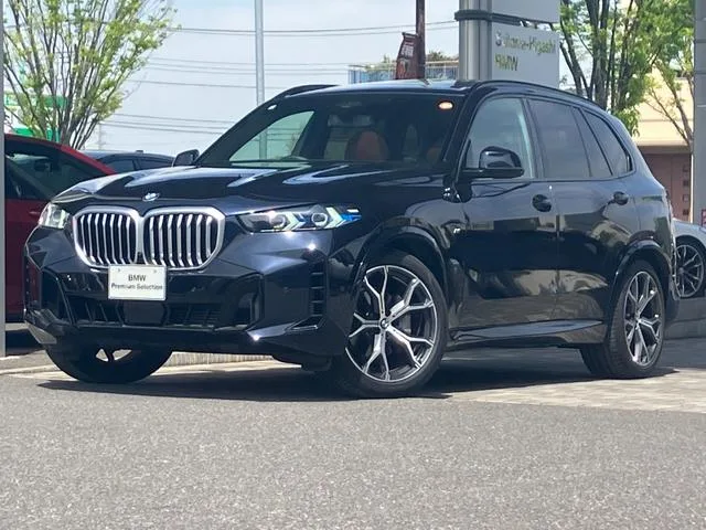 BMW X5 X DRIVE 40D M-SPORT 2025 — фото 1, купить с доставкой в Москву
