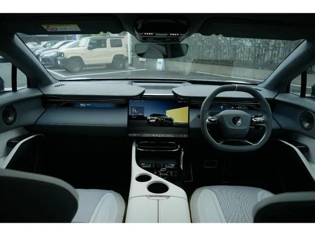 Lotus ELETRE R 2025 — миниатюра 4