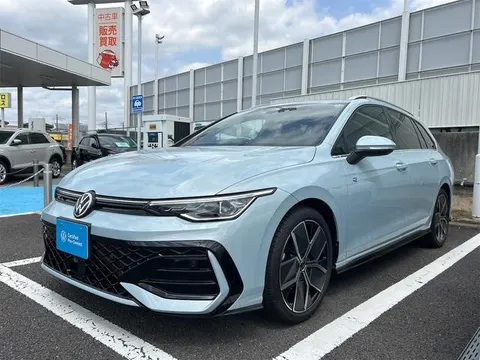 Volkswagen GOLF VARIANT 2025 buy in Moscow