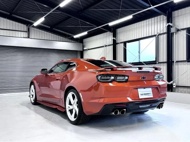 Chevrolet CHEVROLET CAMARO VIVID ORANGE EDITION 2023 — миниатюра 4