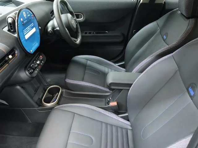 MINI MINI COOPER C CLASSIC TRIM 2024 — миниатюра 4