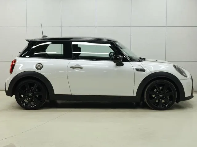 MINI MINI COOPER S RESOLUTE EDITION 2023 — миниатюра 3
