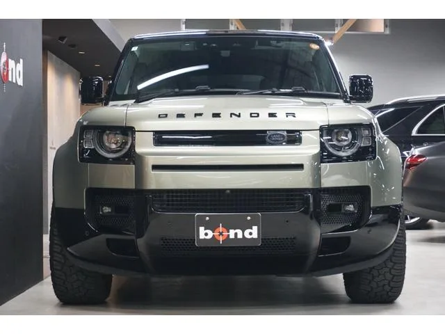 Land Rover Defender 110X-DYNAMIC HSE D300 2024 — миниатюра 2