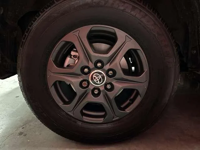 Toyota LAND CRUISER GR SPORT 2023 — миниатюра 3