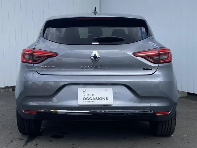 Renault LUTECIA ENTRACTE E-TECH FULL HYBRID 2024 — миниатюра 3