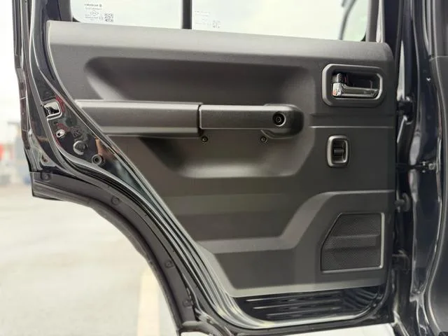 Suzuki JIMNY NOMADE FC 2025 — миниатюра 5