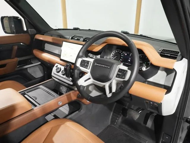 Land Rover DEFENDER 130FIRST EDITION D300 2023 — миниатюра 5