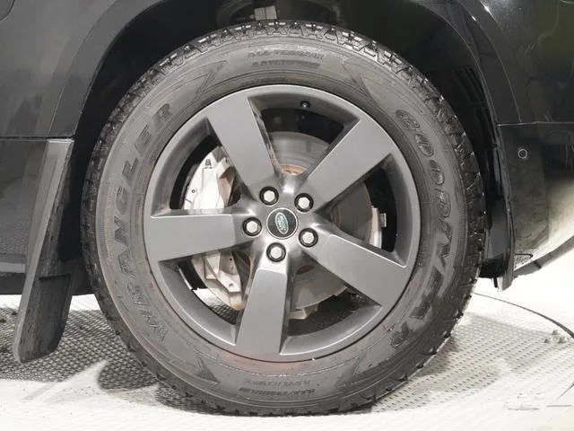 Land Rover DEFENDER 110X-DYNAMIC HSE D300 2024 — миниатюра 3