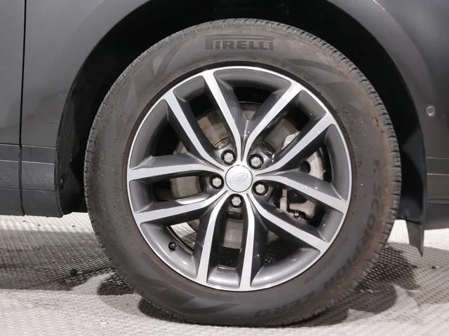 Land Rover Range Rover Evoque S D200 2024 — миниатюра 3