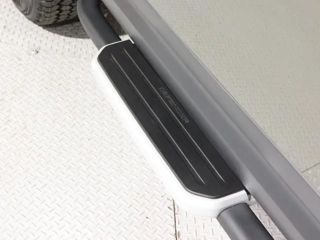 Land Rover Defender 2024 — миниатюра 2