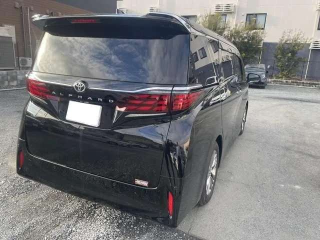 Toyota Alphard Z 2025 — миниатюра 3