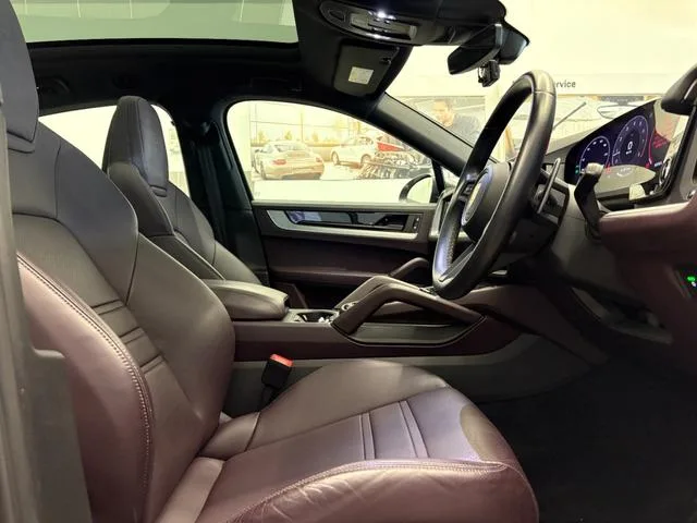 Porsche CAYENNE COUPE BASE GRADE 2023 — миниатюра 5