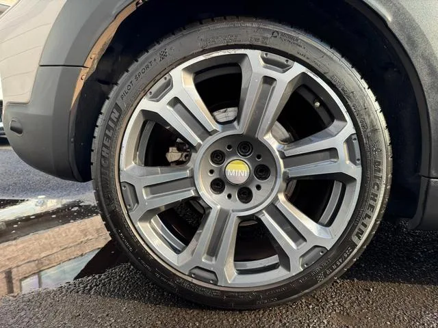 MINI MINI COOPER S E CROSSOVER ALL4 ALBERT BRIDGE EDITION PHEV 2023 — миниатюра 4