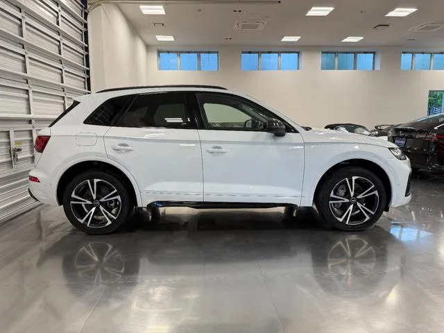 Audi Q5 HIGH STYLE 2023 — миниатюра 3