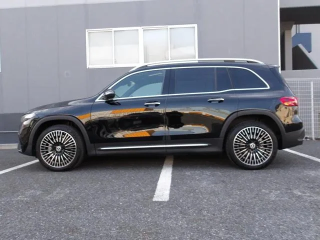 Mercedes-Benz EQB EQB250+ AMG LEATHER EXCLUSIVE PACKAGE 2024 — миниатюра 4