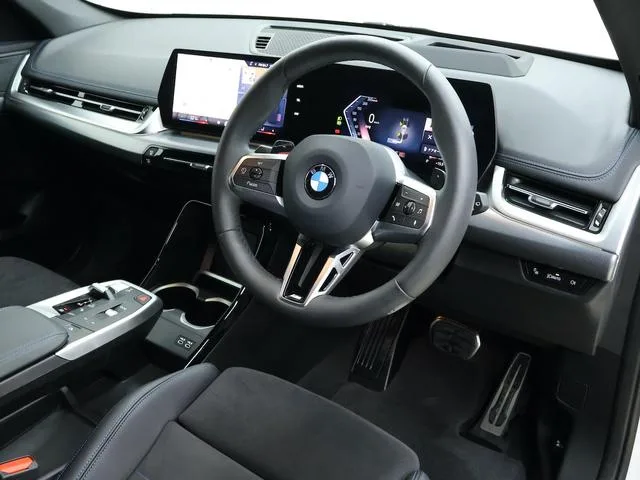 BMW X1 S DRIVE 18I M SPORT 2024 — миниатюра 2