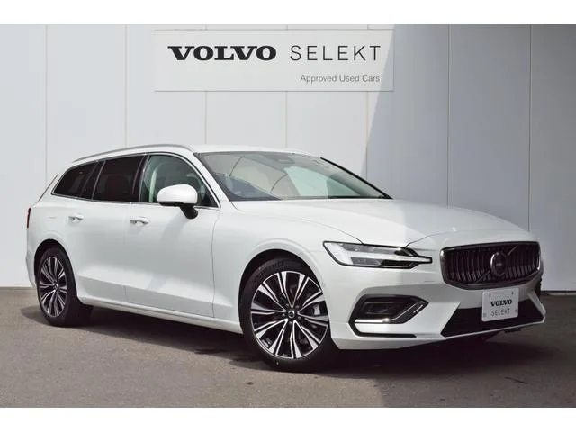Volvo V60 ULTRA B4 2024 — миниатюра 3