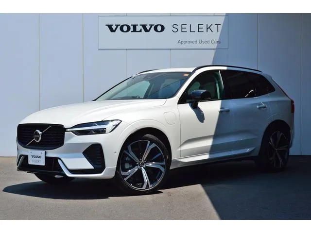 Volvo XC60 ULTRA T6 AWD PLUGIN HYBRID 2025 — фото 1, купить с доставкой в Москву