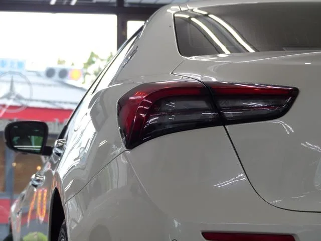 Maserati GHIBLI GT HYBRID 2022 — миниатюра 3