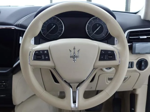 Maserati GHIBLI GT HYBRID 2022 — миниатюра 4