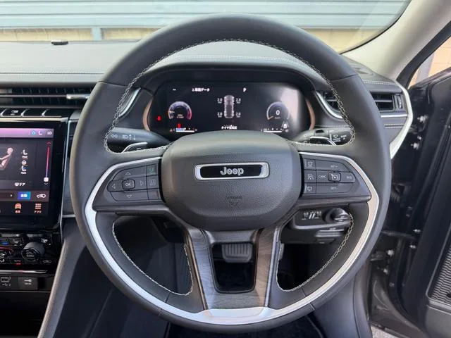 Chrysler Jeep JEEP GRAND CHEROKEE LIMITED 2023 — миниатюра 3