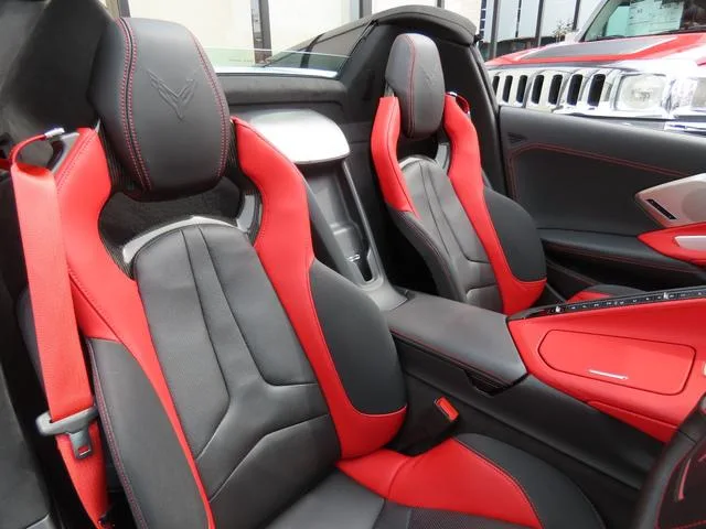 Chevrolet CHEVROLET CORVETTE CONVERTIBLE 2022 — миниатюра 2