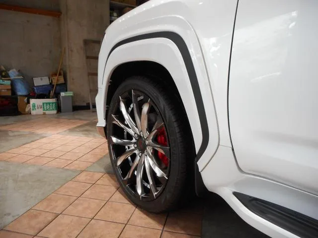 Toyota Land Cruiser ZX 2023 — миниатюра 3