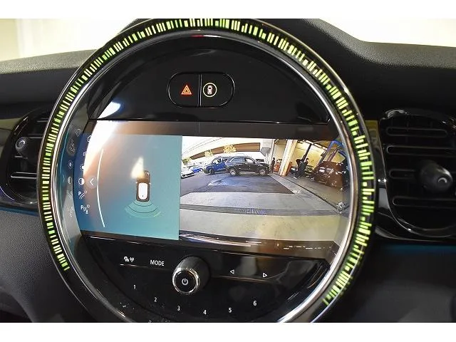 MINI MINI COOPER D CLASSIC TRIM 2022 — миниатюра 5