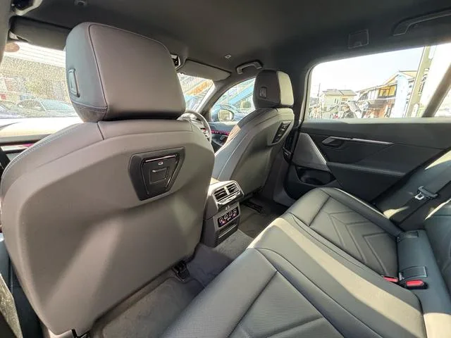 BMW 5 SERIES 523i TOURING M-SPORT 2025 — миниатюра 2