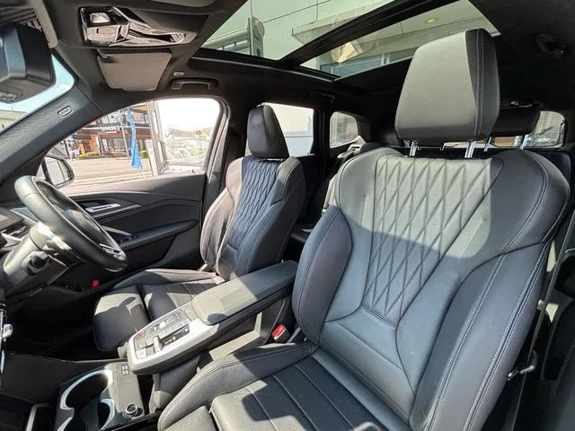BMW iX1 X DRIVE 30 M SPORT HI-LINE PACKAGE 2023 — миниатюра 2