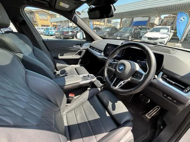 BMW iX1 X DRIVE 30 M SPORT HI-LINE PACKAGE 2023 — миниатюра 3