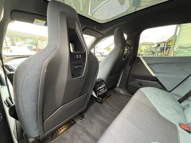 BMW iX X DRIVE 40 2023 — миниатюра 2