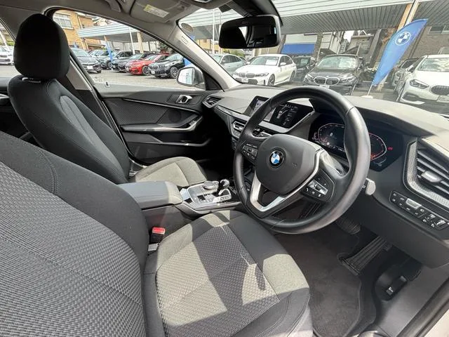 BMW 1 SERIES 118D PLAY 2023 — миниатюра 3