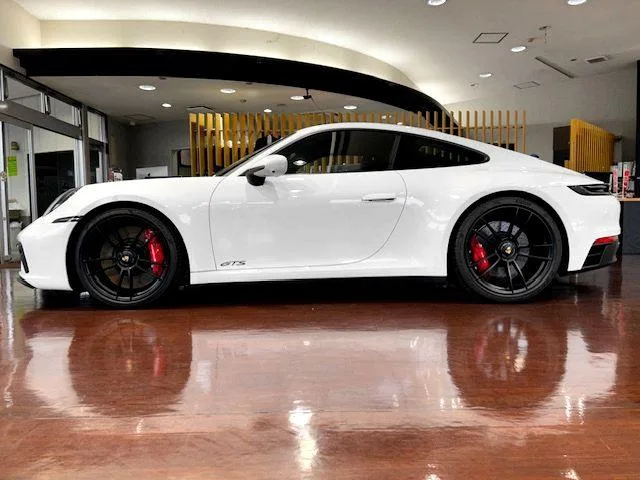 Porsche 911 911 CARRERA GTS 2023 — миниатюра 2