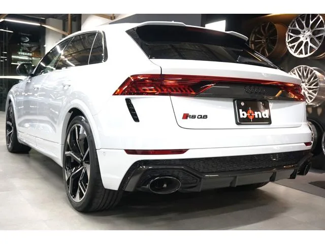 Audi RS Q8 BASE GRADE 2024 — миниатюра 2